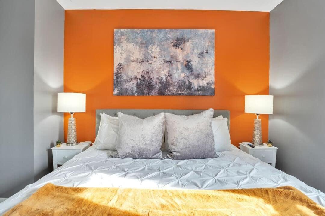 Professionals-Restaurants-Fastwifi-A C-Desk- Pets Apartment San Diego Bagian luar foto